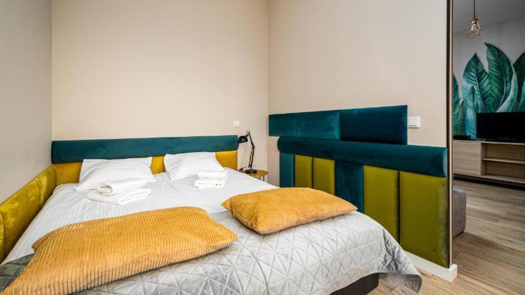 Deluxe Apartments Free Parking Varsavia Esterno foto